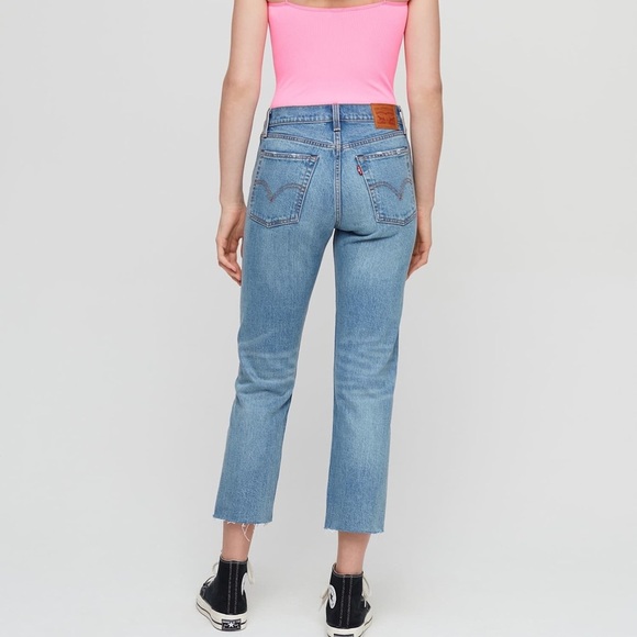 Levi's Women's Blue Jeans size 25 straight wedgie denim pants buttons - Picture 2 of 12